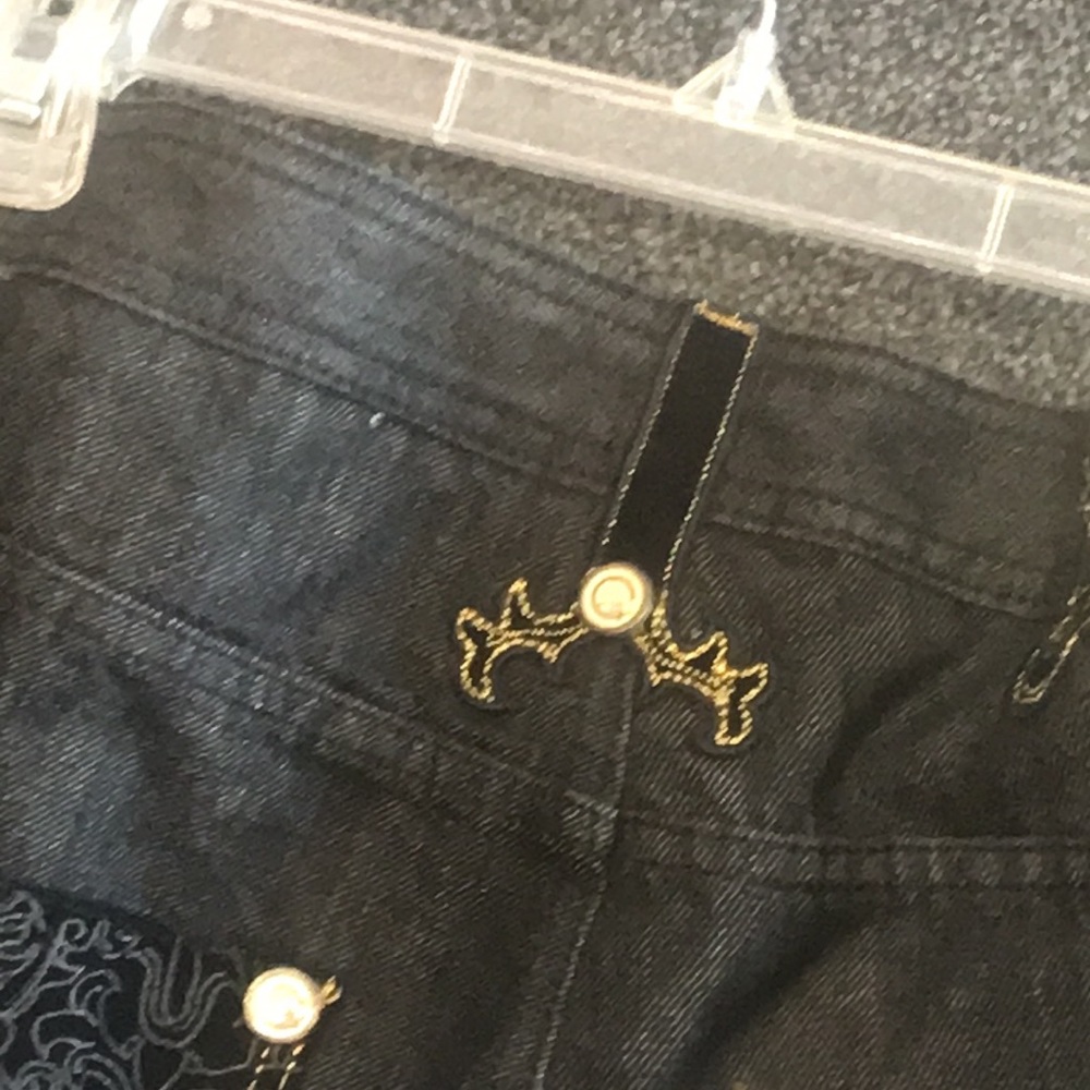 Coogi - Picture 10 of 10